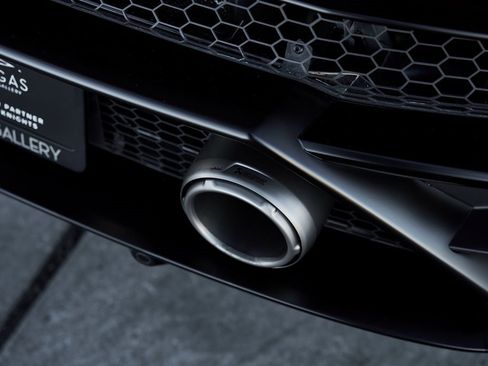 Used 2024 Lamborghini Huracan EVO image 24