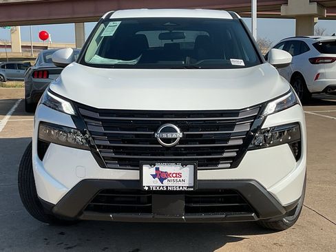 New 2026 Nissan Rogue SV image 3