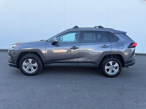Used 2024 Toyota RAV4 XLE w/ Convenience Package AWD/4WD image 10