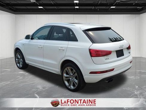 Used 2018 Audi Q3 2.0T Premium Plus w/ Premium Plus Package AWD/4WD image 11