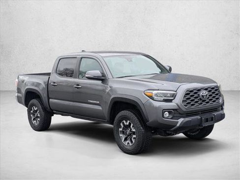 Used 2022 Toyota Tacoma TRD Off-Road image 3