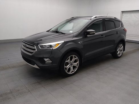 Used 2019 Ford Escape Titanium AWD/4WD image 2