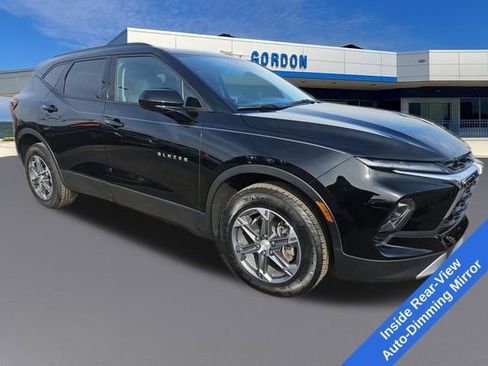 Used 2023 Chevrolet Blazer LT w/ Convenience Package image 8
