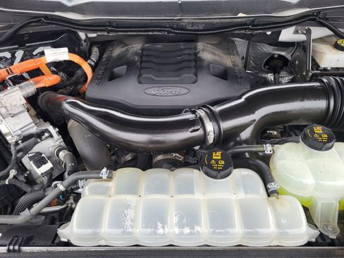 Used 2021 Ford F150 Platinum w/ Equipment Group 701A High image 33