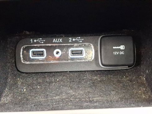 Used 2020 Jeep Grand Cherokee Limited w/ Luxury Group II image 24