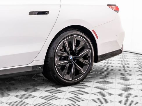 New 2026 BMW 760i xDrive w/ Executive Package AWD/4WD image 36