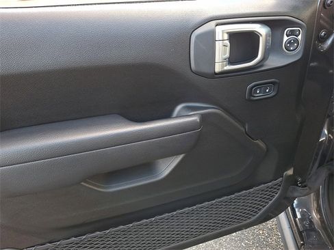 Certified 2024 Jeep Wrangler Unlimited Rubicon image 12