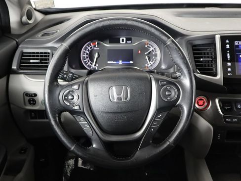 Used 2017 Honda Pilot EX-L image 7
