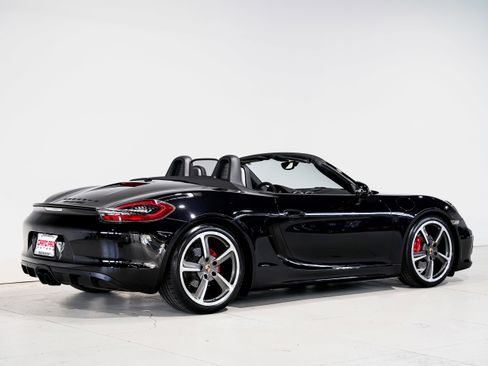 Used 2016 Porsche Boxster GTS RWD image 3