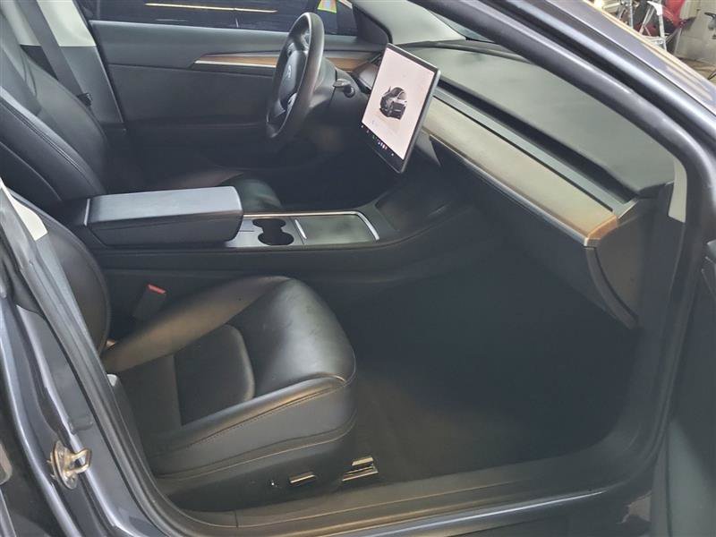 Used 2023 Tesla Model 3 Standard Range RWD image 7