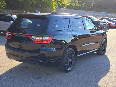 Used 2022 Dodge Durango R/T w/ Hemi Orange Plus Package image 5