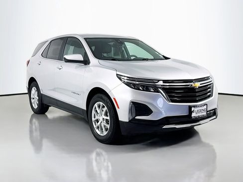 Used 2022 Chevrolet Equinox LT FWD image 3