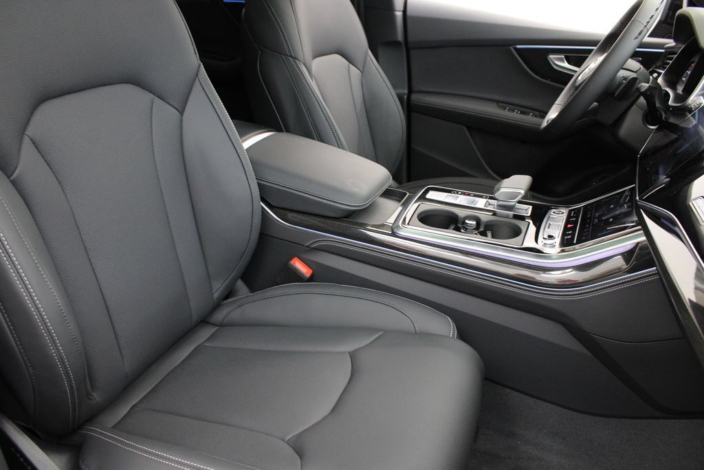 New 2027 Audi Q8 Prestige AWD/4WD image 25