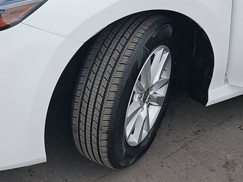 Used 2025 Toyota Camry LE FWD image 36