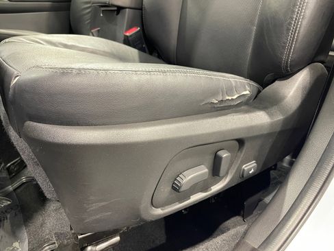 Used 2015 Subaru Forester 2.5i Limited image 29