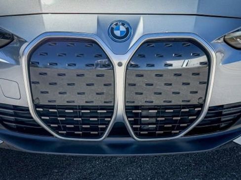 Used 2023 BMW i4 eDrive35 w/ Premium Package image 13