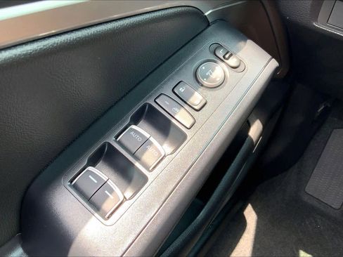 Used 2024 Acura Integra FWD image 34
