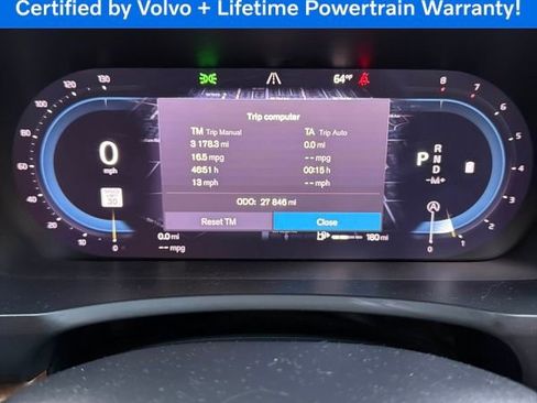 Used 2023 Volvo XC90 B6 Plus image 6