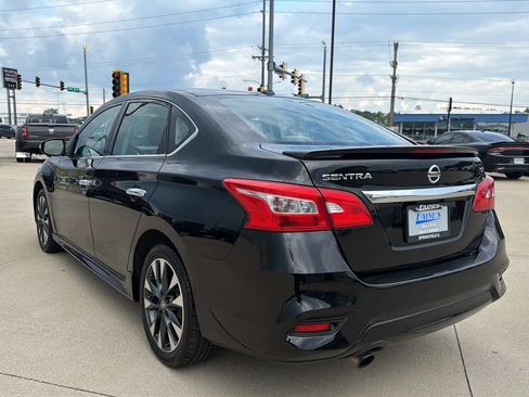 Used 2019 Nissan Sentra SR FWD image 13