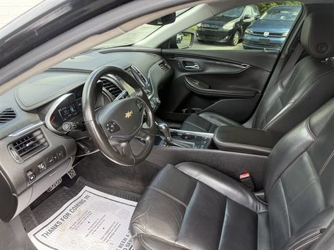 Used 2016 Chevrolet Impala LT FWD image 8