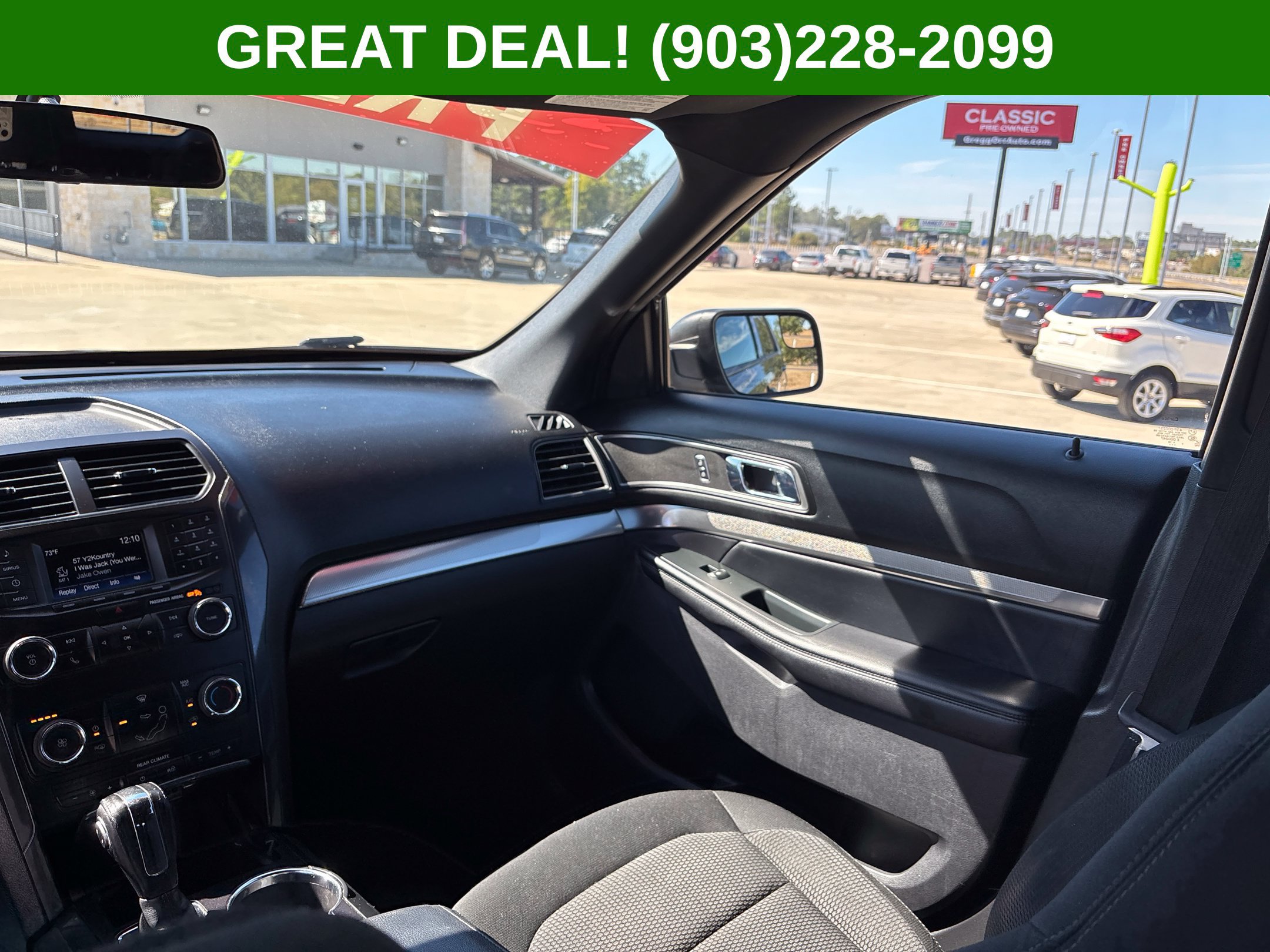 Used 2018 Ford Explorer XLT FWD image 46
