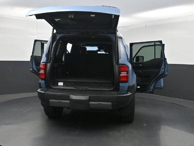 Used 2026 Toyota Land Cruiser w/ Premium Package AWD/4WD image 46