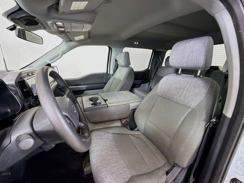 Used 2022 Ford F150 XLT w/ Trailer Tow Package image 11