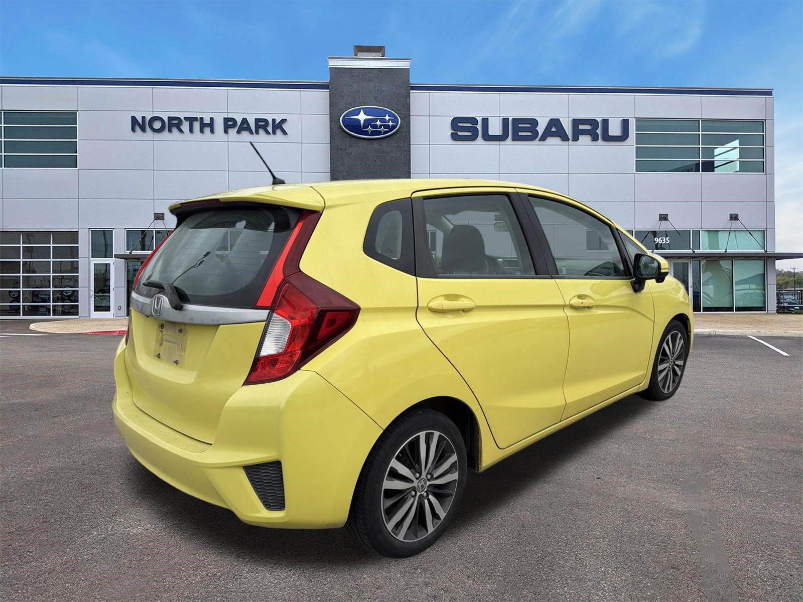 Used 2015 Honda Fit EX image 3