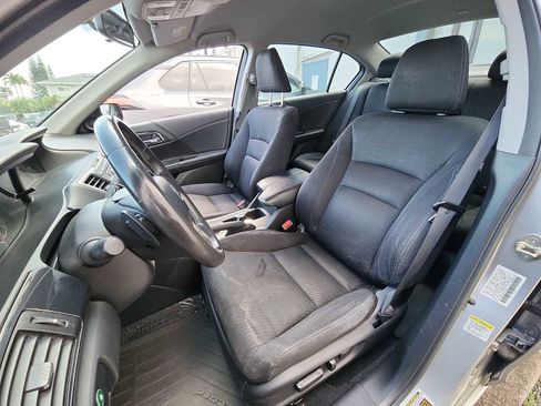 Used 2014 Honda Accord Sport image 12
