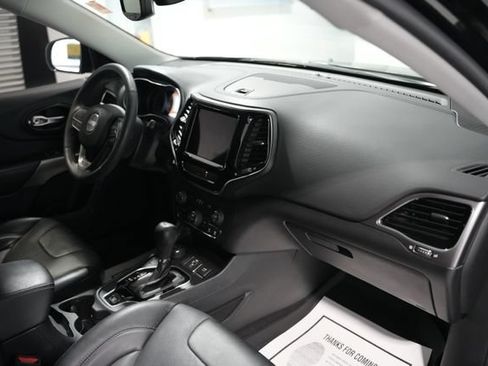 Used 2022 Jeep Cherokee Limited AWD/4WD image 22