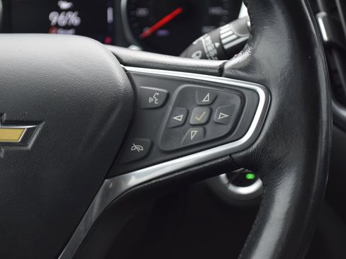 Used 2022 Chevrolet Equinox LT image 13