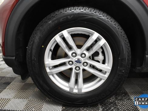 Used 2021 Ford Explorer XLT w/ Class III Trailer Tow Package image 13