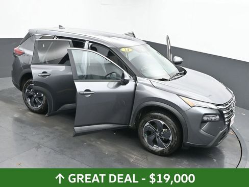 Used 2024 Nissan Rogue SV image 55