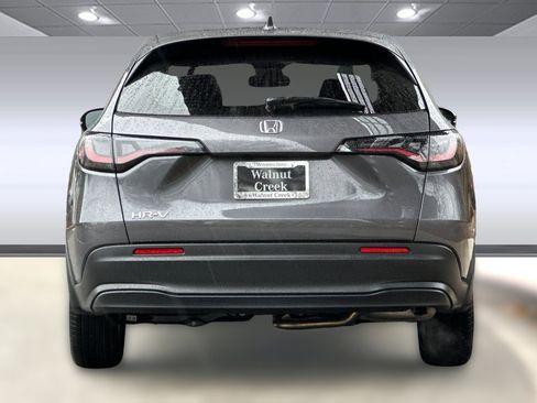 Used 2025 Honda HR-V LX image 9