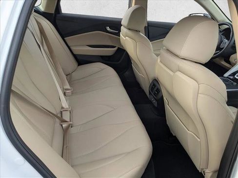 Certified 2025 Acura TLX w/Technology Package image 22