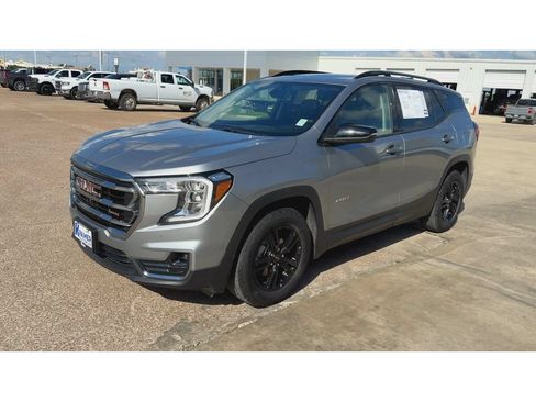 Used 2024 GMC Terrain AT4 w/ Infotainment Package II AWD/4WD image 4