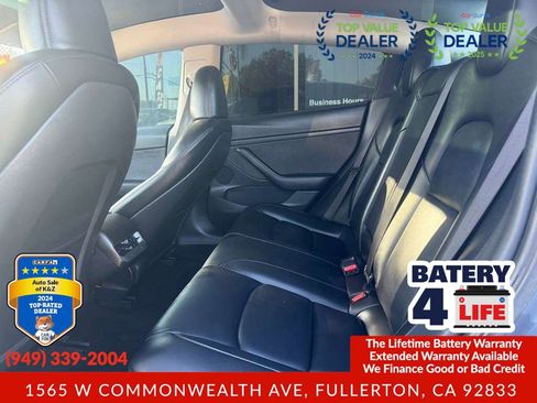Used 2023 Tesla Model 3 Standard Range RWD image 16