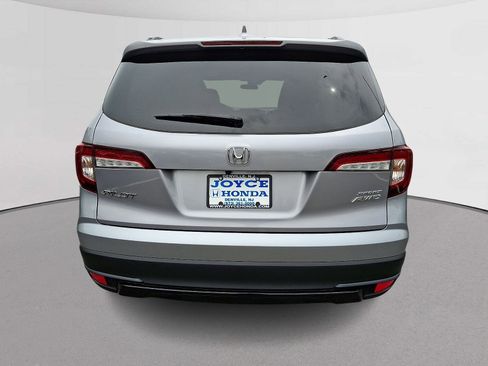 Certified 2022 Honda Pilot Sport image 9