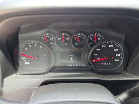 Used 2022 Chevrolet Silverado 1500 Custom RWD image 29