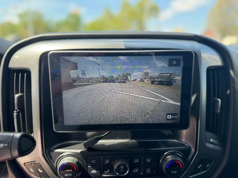 Used 2017 Chevrolet Silverado 1500 LT w/ All Star Edition AWD/4WD image 18