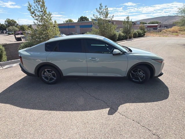 Used 2025 Kia K4 FWD image 4