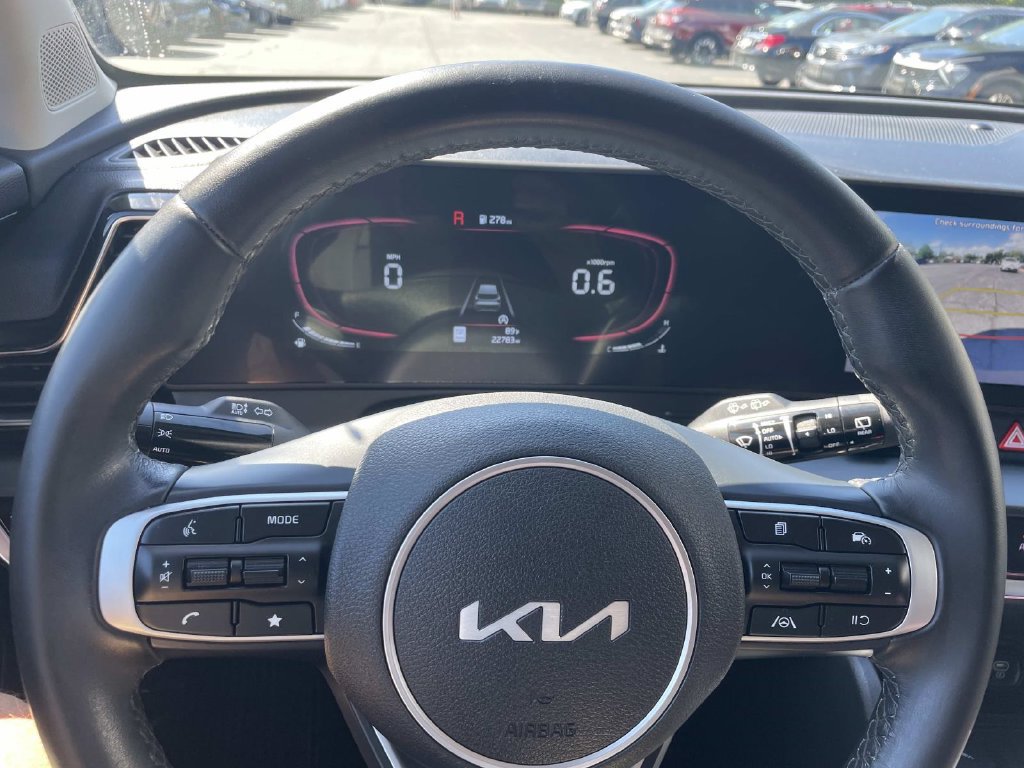 Used 2024 Kia Sportage EX AWD/4WD image 27