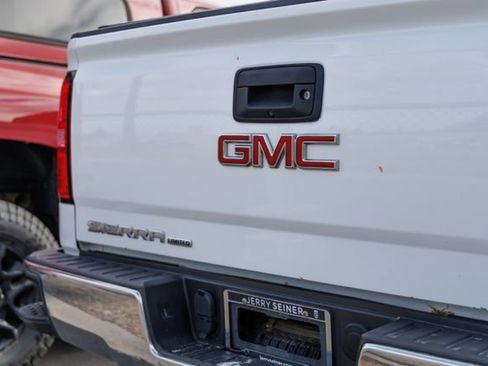 Used 2019 GMC Sierra 1500 Limited w/ Sierra Convenience Package image 4
