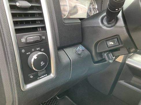 Used 2017 RAM 2500 Limited image 20