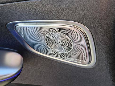 Used 2023 Mercedes-Benz GLC 300 GLC 300 image 36