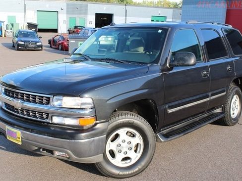 Used 2004 Chevrolet Tahoe LS w/ Preferred Equipment Group image 2