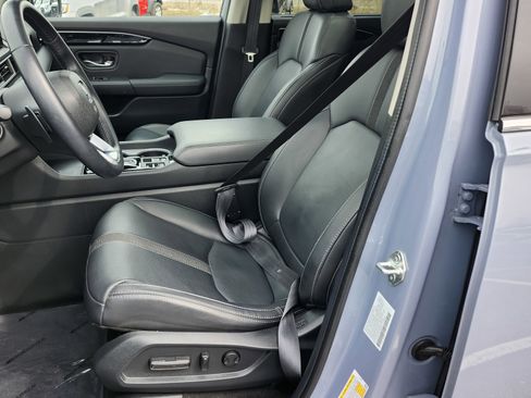 Used 2024 Honda Pilot Touring image 28