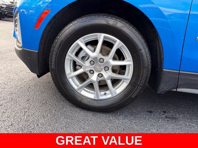 Used 2024 Chevrolet Equinox LT AWD/4WD image 9