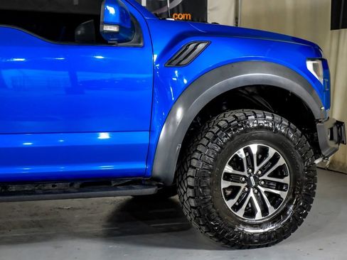 Used 2019 Ford F150 Raptor w/ Equipment Group 802A Luxury image 7