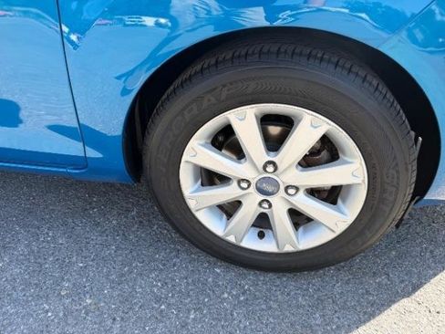 Used 2013 Ford Fiesta SE FWD image 14